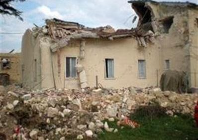 Aχαΐα - Ηλεία:«Μποναμάς» για εκατοντάδες σεισμόπληκτους - Φωτογραφία 1
