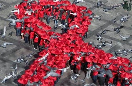 Ο Σύλλογος Οροθετικών Ελλάδος «Θετική Φωνή» για την Παγκόσμια Ημέρα AIDS - Φωτογραφία 1