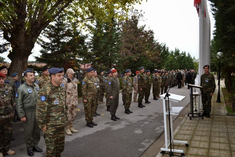 Παρασημοφόρη 63 στελεχών του Ευρωπαϊκού Στρατηγείου Λάρισας (ΕΣΕΕΕ) - Φωτογραφία 2