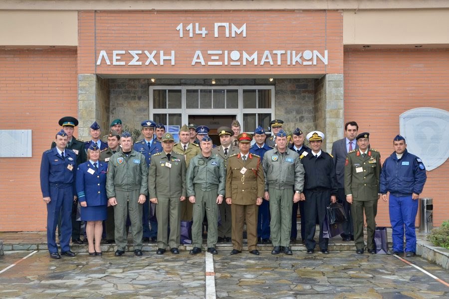 Επίσκεψη Ακολούθων Άμυνας στην 114ΠΜ - Φωτογραφία 1