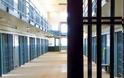 Στη φυλακή τρεις εμπλεκόμενοι στο κύκλωμα με τις πλαστές διαθήκες