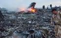 Ολλανδία: Eνώνουν κομμάτι-κομμάτι τα συντρίμμια της πτήσης MH17