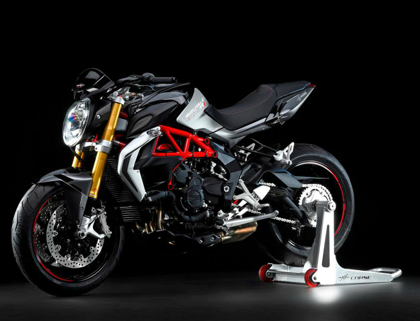 MV AGUSTA BRUTALE 800 RR: Εξέλιξη και επιδόσεις - Φωτογραφία 2