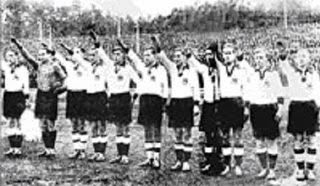 Γιατί έντεκα ποδοσφαιριστές εκτελέστηκαν από τους Ναζί; [photos] - Φωτογραφία 1