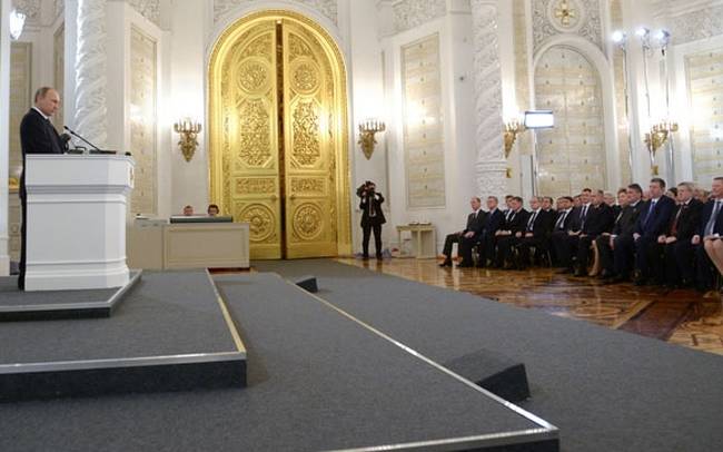 Πούτιν: Οχι σε σενάριο Γιουγκοσλαβίας για την Ρωσία - Φωτογραφία 2