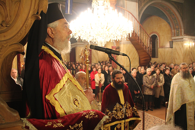 Ο Μητροπολίτης Φωκίδος στον Ι. Ναό Αγίου Νικολάου Αμφίσσης - Φωτογραφία 11