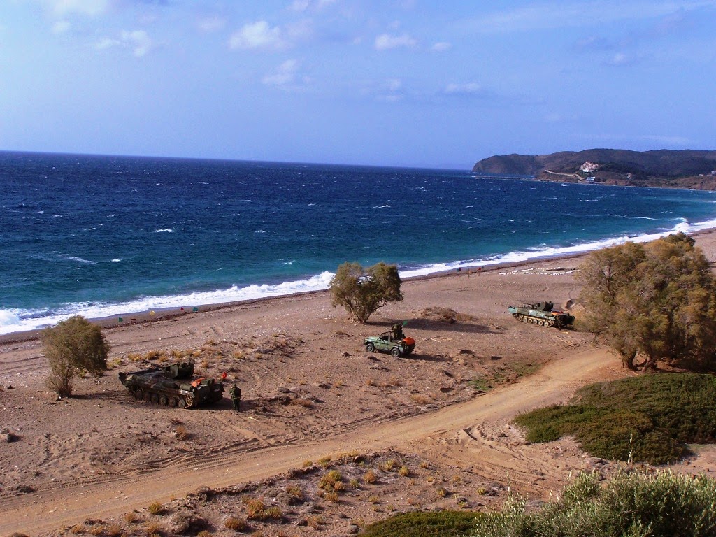 ΠΟΛΥΜΗΧΑΝΟΙ ΕΛΛΗΝΕΣ - Φωτογραφία 2