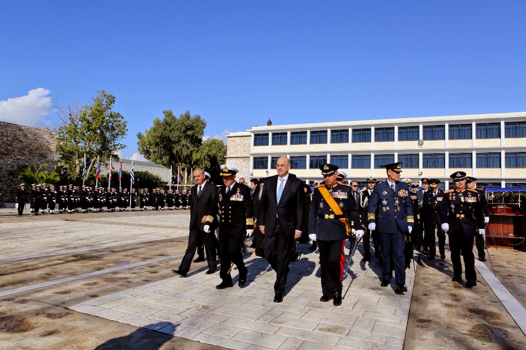 Παρουσία ΥΕΘΑ Νίκου Δένδια στον εορτασμό του Προστάτη του Πολεμικού Ναυτικού Aγ. Νικόλαου στη ΣΝΔ - Φωτογραφία 12