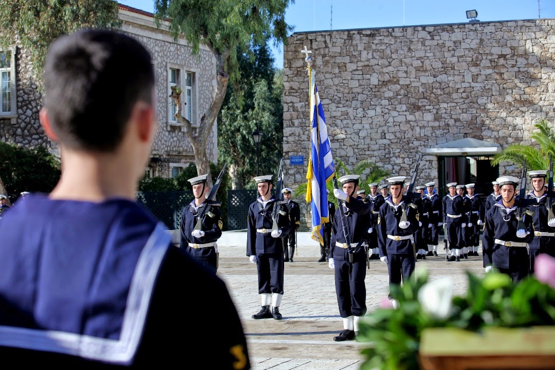 Παρουσία ΥΕΘΑ Νίκου Δένδια στον εορτασμό του Προστάτη του Πολεμικού Ναυτικού Aγ. Νικόλαου στη ΣΝΔ - Φωτογραφία 6