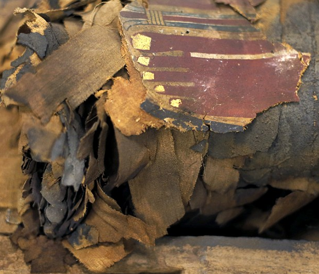 ΑΠΙΣΤΕΥΤΟ: Άνοιξαν ΜΟΥΜΙΑ 2.500 ετών! Δείτε τι βρήκαν μέσα... [photos+video] - Φωτογραφία 3