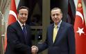 Κάμερον: Στενότερη συνεργασία Τουρκίας – Βρετανίας κατά του Ισλαμικού Κράτους
