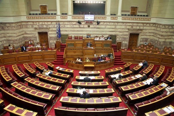 Κόντρα στη Βουλή με φόντο τις πολιτικές εξελίξεις - Φωτογραφία 1