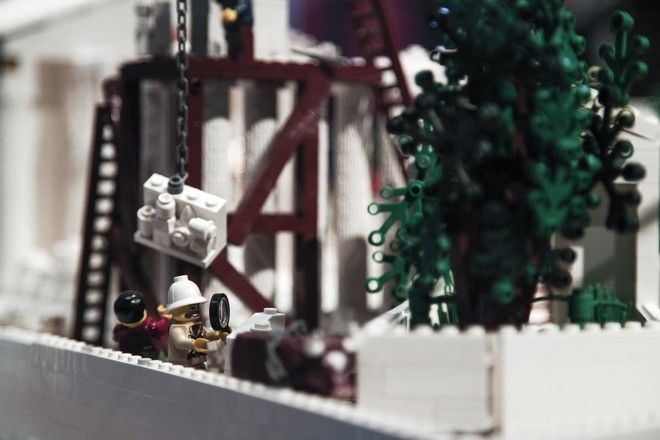 Η Ακρόπολη αλλιώς: Ο Ιερός Βράχος και τα Γλυπτά του Παρθενώνα με 120.000 τουβλάκια Lego [photos] - Φωτογραφία 6