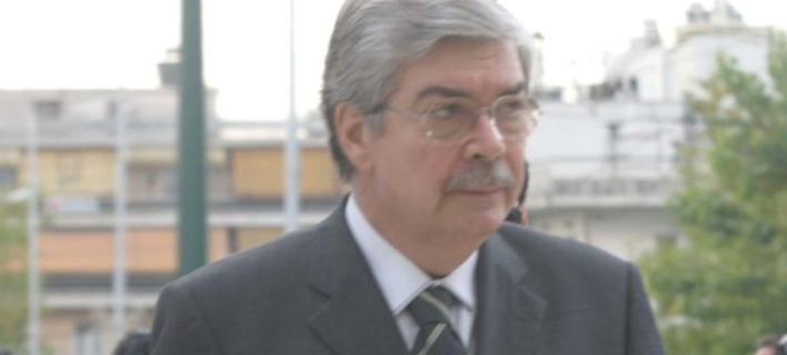 Πέθανε ο πρώην υπουργός Γιώργος Πέτσος - Φωτογραφία 1