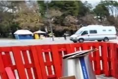 Έβαλαν τα γιορτινά τους ... ακόμα και οι κάδοι σκουπιδιών στην Τρίπολη! [photos]