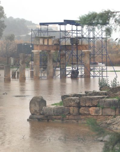 ΧΑΟΣ στην Βραυρώνα - Πλημμύρισε μέχρι και ο ναός της Αρτέμιδος - Δείτε φωτογραφίες ΣΟΚ [Photos] - Φωτογραφία 4
