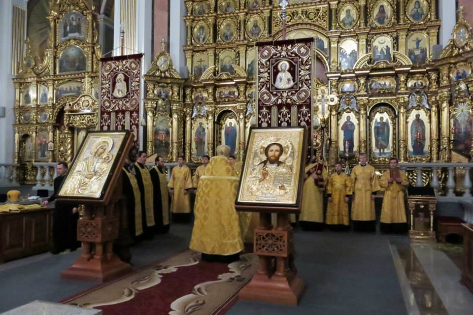 Λείψανο του Αποστόλου Ανδρέα προσφέρθηκε σε εκκλησία του μαρτυρικού Ντόνετσκ [photos] - Φωτογραφία 3