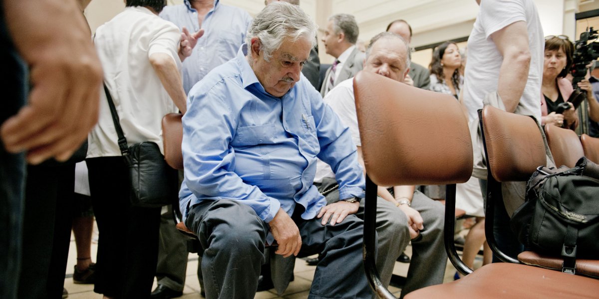 Αποχαιρετισμός στον “πρόεδρο των φτωχών” Jose Munica - Φωτογραφία 3