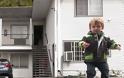 ΔΕΝ ΥΠΑΡΧΕΙ: Αγοράκι 2 ετών χορεύει Dubstep και τρελαίνει κόσμο! [Video]