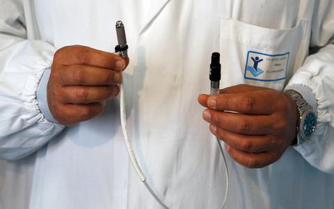 ΕΟΠΥΥ: Έρχεται διπλό «ψαλίδι» στις αμοιβές ιδιωτών γιατρών - Φωτογραφία 1