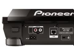 Pioneer XDJ-1000: Τέρμα τα CD