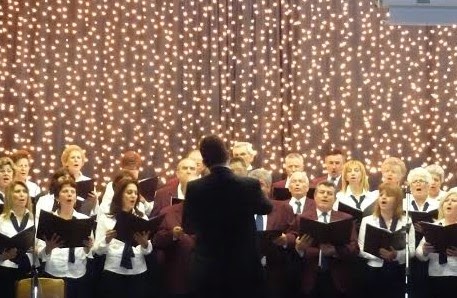 «Μεγάλη Χριστουγεννιάτικη Συναυλία» από τη Δημοτική Χορωδία Φαρσάλων - Φωτογραφία 1