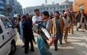 Παγκόσμιο σοκ: 136 νεκροί, οι περισσότεροι μαθητές, από την επίθεση των Ταλιμπάν σε σχολείο του Πακιστάν - Εικόνες φρίκης - Φωτογραφία 7