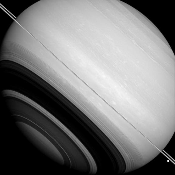 Νέες εκπληκτικές φωτογραφίες του Κρόνου από το Cassini - Φωτογραφία 2