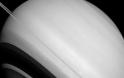 Νέες εκπληκτικές φωτογραφίες του Κρόνου από το Cassini - Φωτογραφία 2