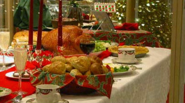 Μόλις 3 ευρώ φτηνότερο το χριστουγεννιάτικο τραπέζι: Αναλυτικά οι τιμές των προϊόντων - Φωτογραφία 1