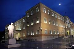 ΣΠΑΖΟΚΕΦΑΛΙΑ ΜΕ ΤΗΝ ΕΛΛΑΔΑ