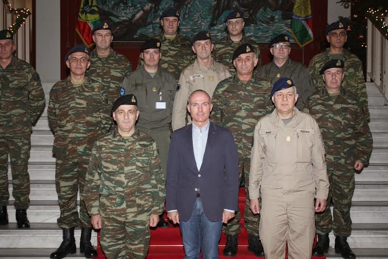 Επίσκεψη Υπουργού  Άμυνας της Αυστρίας στο Ευρωστρατηγείο Λάρισας - Φωτογραφία 3