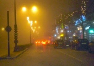 ΠΝΙΓΜΕΝA στην ομίχλη τα Ιωάννινα [photos] - Φωτογραφία 1