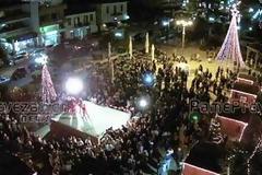 Άνοιξε το Χριστουγεννιάτικο χωριό στην Πρέβεζα - ΔΕΙΤΕ το… αλλιώς! [video]