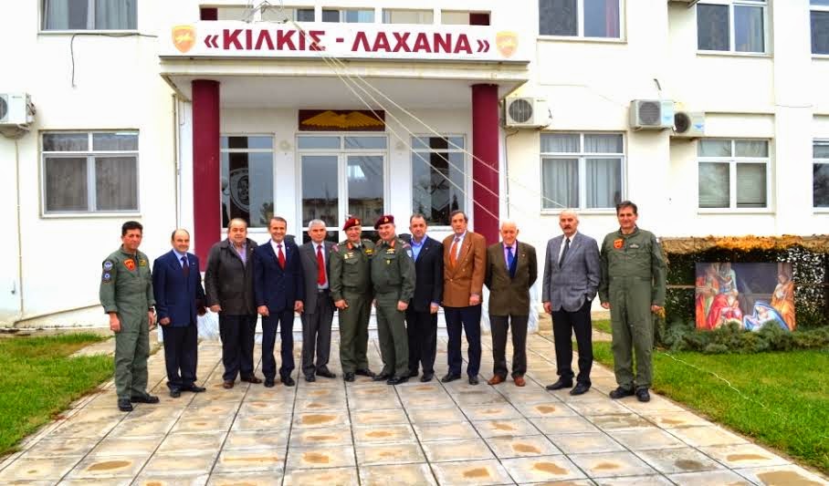 Στο Στεφανοβίκειο οι διατελέσαντες διοικητές της 1ης ΤΑΞΑΣ - Φωτογραφία 2