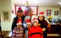 Με τις ζεστές και μελωδικές φωνούλες τους μικροί μαθητές από σχολεία της πόλης τραγούδησαν τα κάλαντα των Χριστουγέννων στο Δήμαρχο Αμαρουσίου Γ. Πατούλη - Φωτογραφία 7