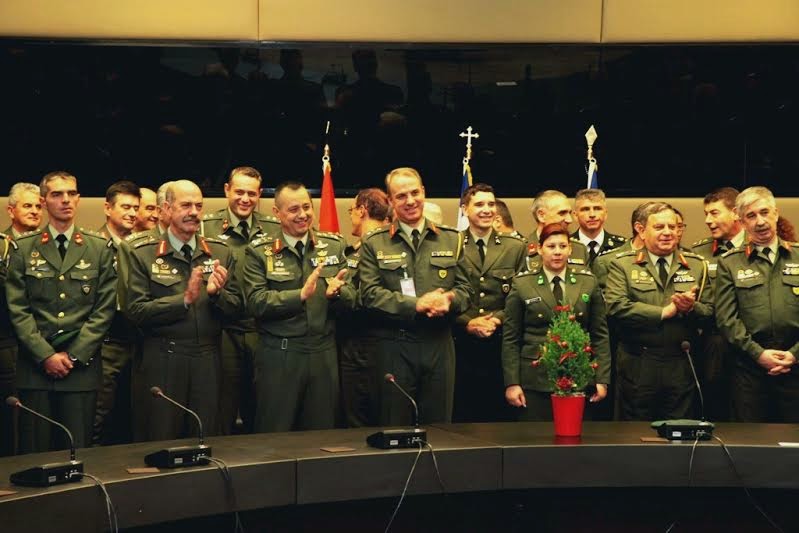 Χριστουγεννιάτικα Κάλαντα στο Γενικό Επιτελείο Στρατού - Φωτογραφία 1