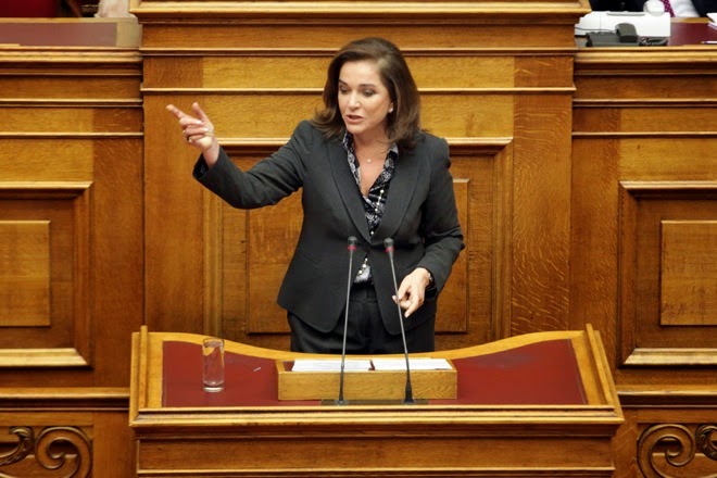 Αυτές είναι οι ισχυρές Ελληνίδες στην πολιτική... [photos] - Φωτογραφία 5