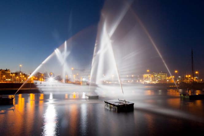 Εντυπωσιακό πλοίο φάντασμα σε κανάλι του Άμστερνταμ [photos] - Φωτογραφία 3
