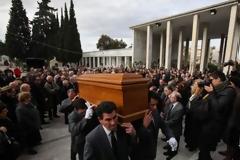Πλήθος κόσμου αποχαιρέτησε τον ιστορικό διευθυντή της Ελευθεροτυπίας Σεραφείμ Φυντανίδη