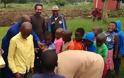 Ο Θεσπρωτός ιεραπόστολος π. Κων/νος Κοσμίδης κοντά στα φτωχά και ταλαιπωρημένα παιδιά της Αφρικής - Φωτογραφία 4
