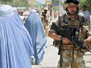 Αφγανιστάν: Το ΝΑΤΟ φεύγει, η εξέγερση των Ταλιμπάν συνεχίζεται - Φωτογραφία 1