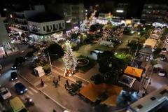Ε Ναι, φέτος μας αρέσει η Λαμία - Όλοι μιλούν για υπέροχο στολισμό [photos]