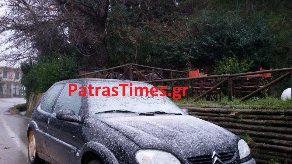 Χιονίζει ασταμάτητα σε Καλάβρυτα και Άνω Χώρα Ναυπακτίας... [photos] - Φωτογραφία 2