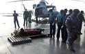 Αποκάλυψη: Το αεροπλάνο της AirAsia έπεσε κάθετα, σαν να το έσπρωξε βίαια ένα γιγάντιο χέρι [photos] - Φωτογραφία 2