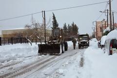Συμβολή του Στρατού Ξηράς στον αποχιονισμό της πόλης του Βόλου και της νήσου Λήμνου