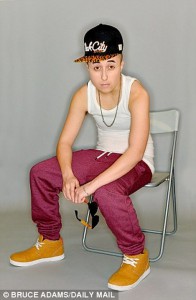 Οι εικόνες Σοκάρουν: Η αλλαγή φύλλου 17χρονης για να μοιάσει στον... [photos] - Φωτογραφία 4