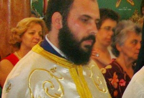 Συγκλονίζει ο αιφνίδιος θάνατος του 35χρονου ιερέα Γεωργίου Τσουνή που έπαθε ανακοπή καρδιάς εξαιτίας του ψύχους - Φωτογραφία 1