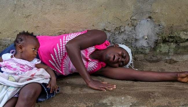 ΠΟΥ: Ξεπέρασαν τους 8.000 οι θάνατοι από τον Έμπολα στη Δυτική Αφρική - Φωτογραφία 1
