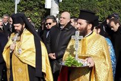 Παρουσία ΥΕΘΑ Νίκου Δένδια στον Καθαγιασμό των Υδάτων του Δήμου Γλυφάδας
